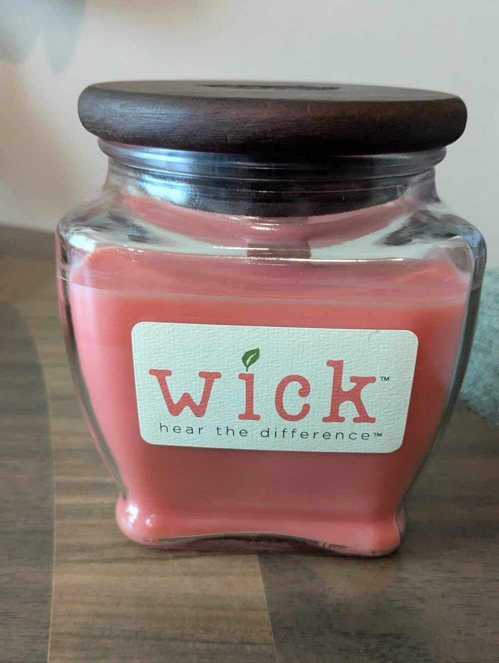 Wick Sparkling Grapefruit Candle